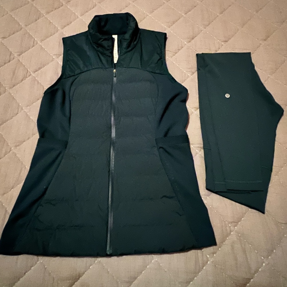 Lululemon Down for it all Vest with matching leggings in size 8; Storm Teal.